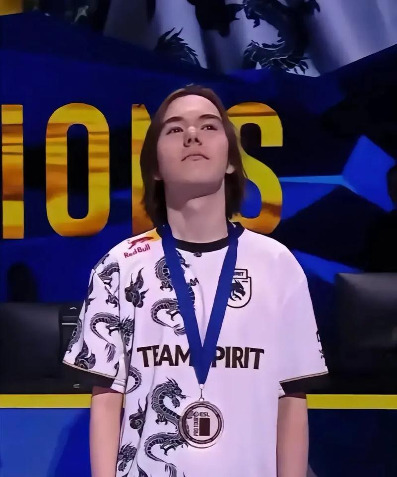 你现在只是在赌脸面（你现在只是把面子当赌注）