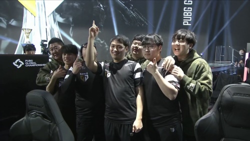 Team WE 官方公告：上单选手 Wayward 已断开连接并恢复自由球员状态